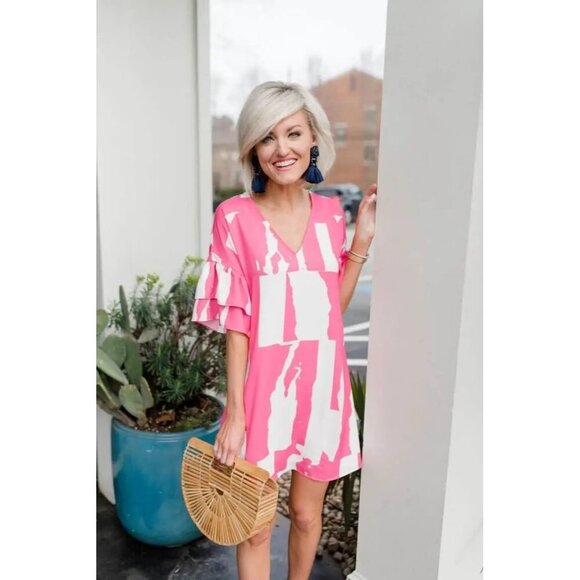 CROSBY BY MOLLIE BURCH Pink Ruffle Sleeve Dress size XSmall - Picture 9 of 10